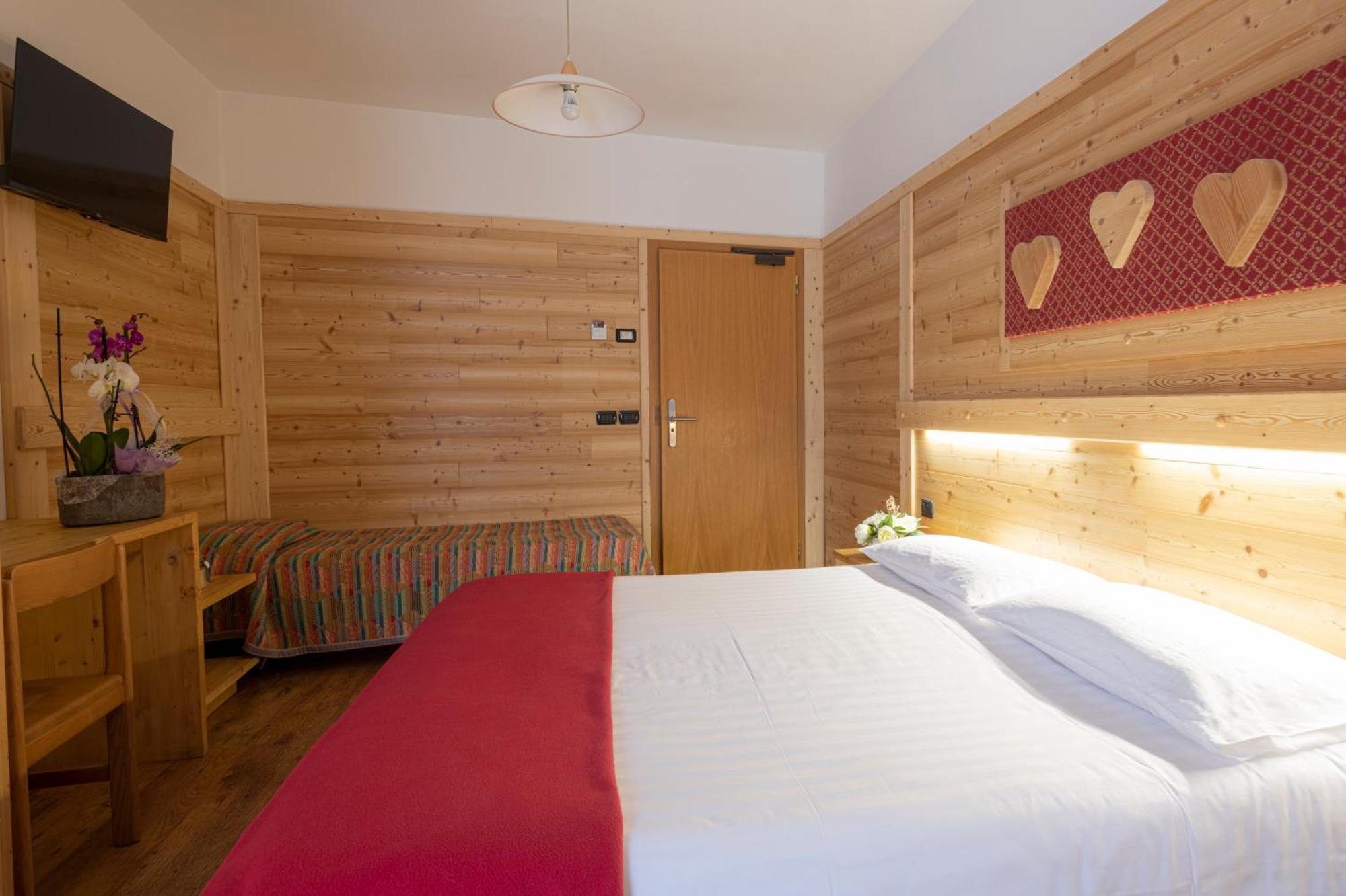 Hotel Cova Pellizzano Esterno foto