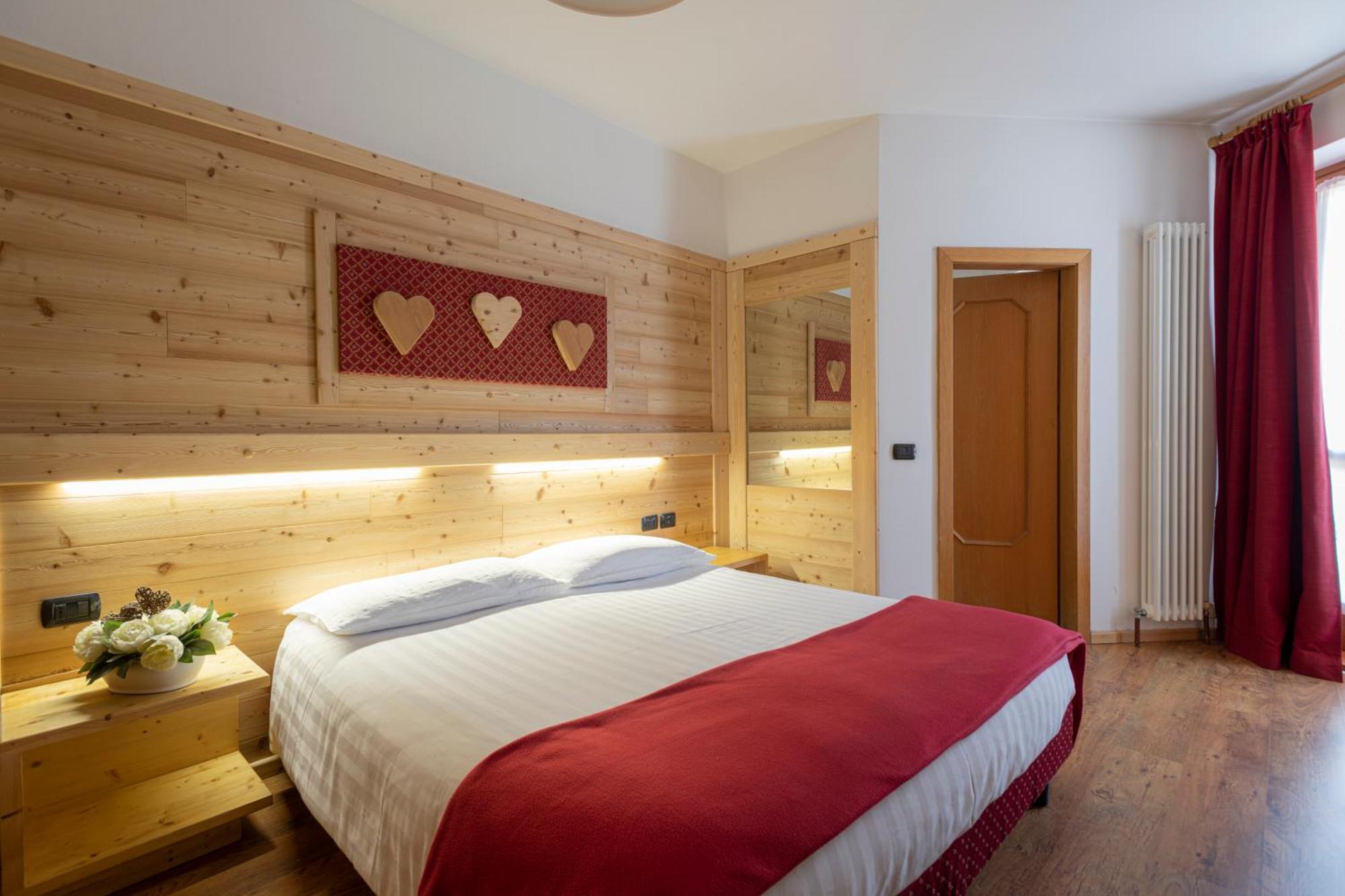 Hotel Cova Pellizzano Esterno foto