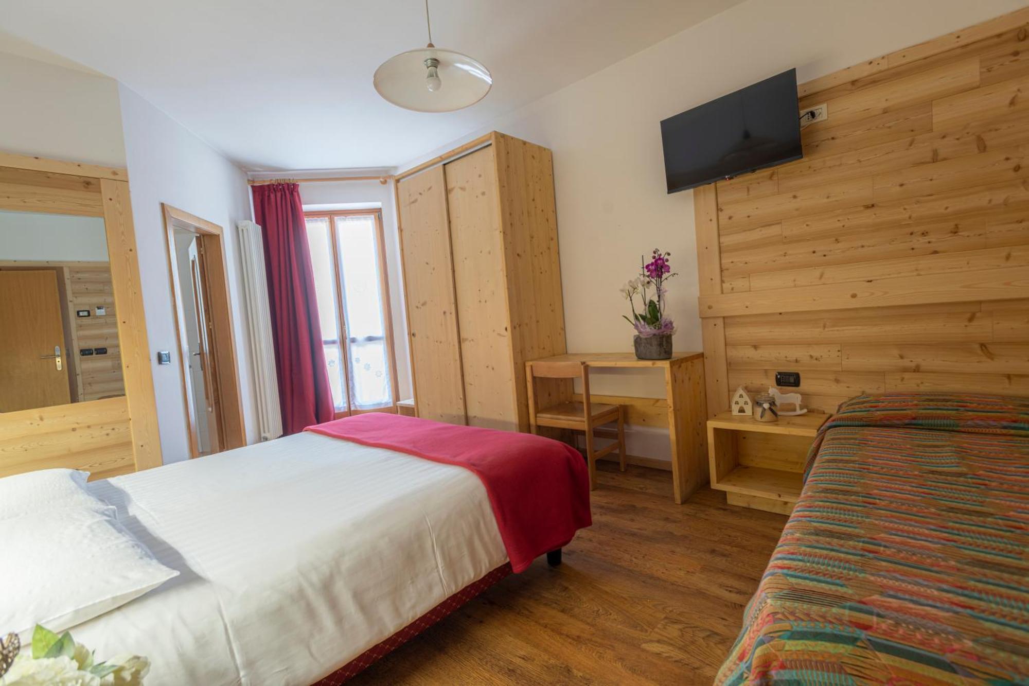 Hotel Cova Pellizzano Esterno foto